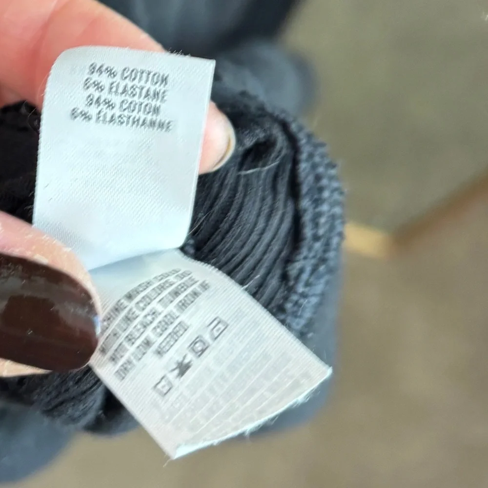 Black Ribbed Dress - Picture 4 of 4